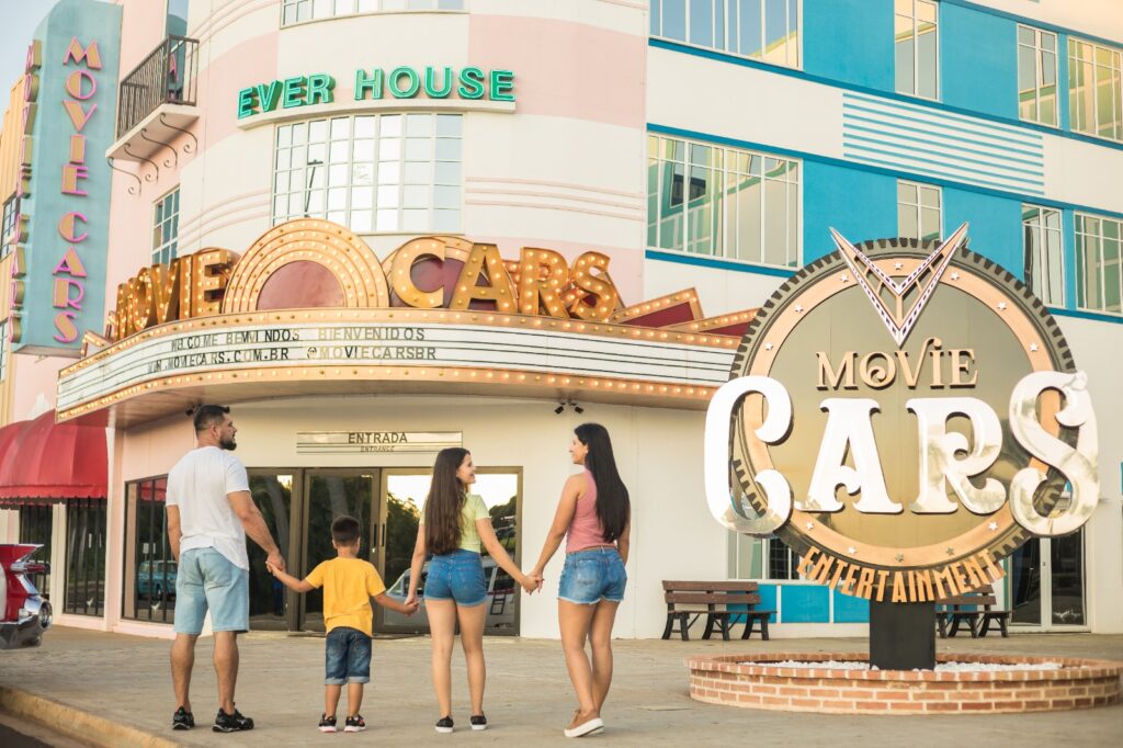Movie Cars: Cenários de Cinema em Foz do Iguaçu

