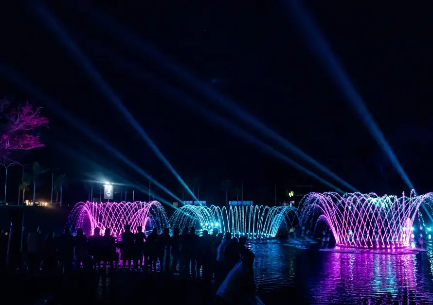 Capa do blog: carnaval em Foz do Iguaçu - show das águas