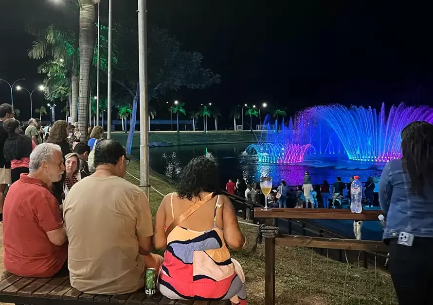 Capa do Blog - Melhores passeios para Páscoa em Foz do Iguaçu - show das águas