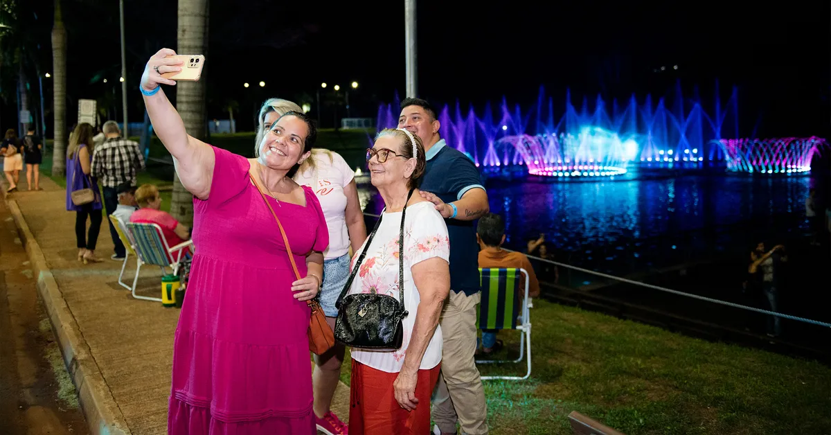 Capa do Blog: viagem no Brasil barata - show das águas - familia