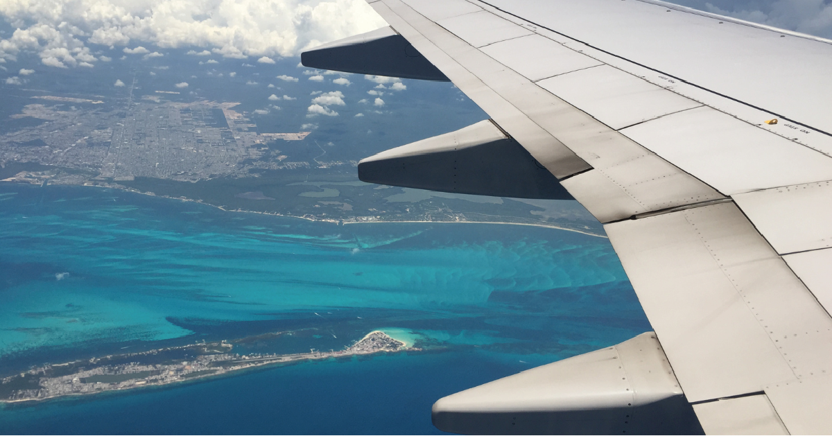 Capa do blog: férias de final de ano em foz - imagem de uma asa de avião